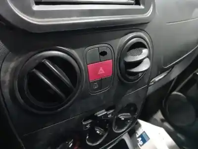 Автозапчасти б/у ЛЕВЫЙ ЦЕНТРАЛЬНЫЙ ВЕНТИЛЯТОР за PEUGEOT BIPPER Básico ссылки OEM IAM   