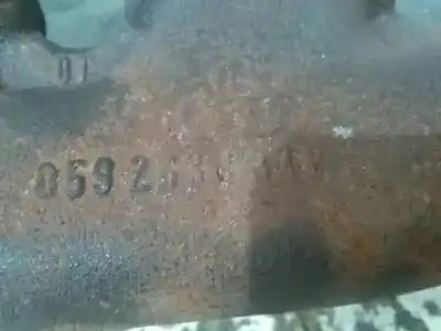 Pezzo di ricambio per auto di seconda mano collettore di scarico per audi q7 (4l) 3.0 tdi riferimenti oem iam 059253033p  