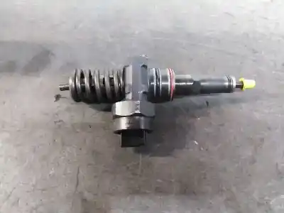 Tweedehands auto-onderdeel Injector voor VOLKSWAGEN PASSAT BERLINA (3B3) 1.9 TDI OEM IAM-referenties 038130073AA  