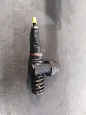 Автозапчасти б/у инжектор за volkswagen passat berlina (3b3) 1.9 tdi ссылки oem iam 038130073aa