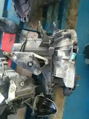 Second-hand car spare part gearbox for renault megane i fase 2 berlina (ba0) 1.4 16v expression 95 cv / 70 kw oem iam references jb1946