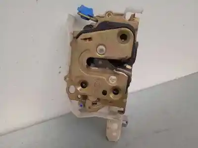 Pièce détachée automobile d'occasion serrure de porte avant gauche pour nissan x-trail (t30) titanium références oem iam 80553aa210