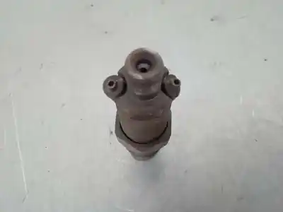 Автозапчастина б/у инжектор для alfa romeo 146 2.0 turbodiesel посилання на oem iam lcr6732604c  
