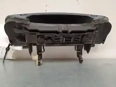 Peça sobressalente para automóvel em segunda mão puxador exterior frente direito por audi a4 avant (8e) 2.0 tdi referências oem iam 8e0839207 4b0839885 