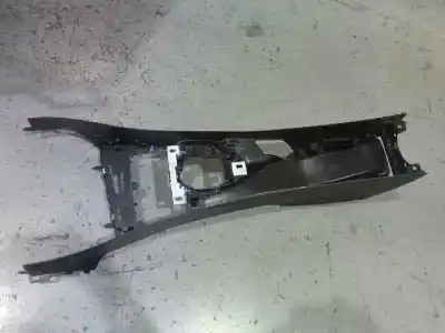 Tweedehands auto-onderdeel midden armsteun voor bmw serie 1 lim. (f21) 116d efficientdynamics edition oem iam-referenties 105036794  105036794