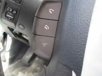 Tweedehands auto-onderdeel stuur voor subaru impreza g12 limited oem iam-referenties  3 radios 