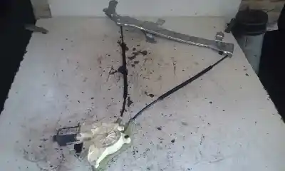 Peça sobressalente para automóvel em segunda mão elevador de vidros traseiro direito por renault fluence dynamique referências oem iam 827200016r