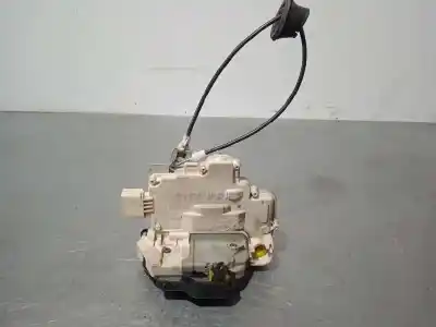 Second-hand car spare part left front door lock for audi a4 avant (8e) 2.0 tdi oem iam references 8e1837015aa