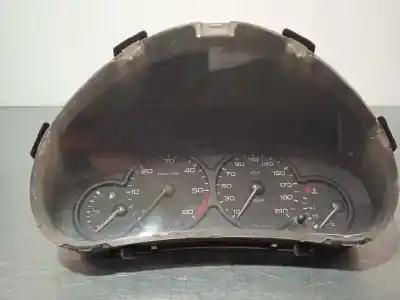 Recambio de automóvil de segunda mano de cuadro instrumentos para peugeot 206 berlina xt referencias oem iam 9643401180  