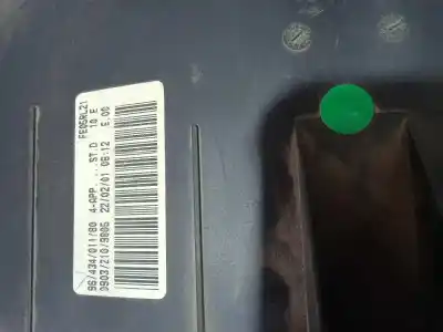 Recambio de automóvil de segunda mano de cuadro instrumentos para peugeot 206 berlina xt referencias oem iam 9643401180  