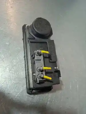 Peça sobressalente para automóvel em segunda mão bomba de fechamento centralizado por mercedes clase slk (w170) roadster 230 compressor (170.447) referências oem iam 17080000548  