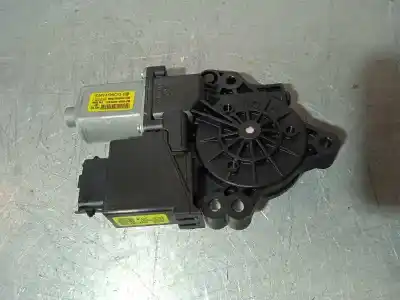 Peça sobressalente para automóvel em segunda mão motor elevador vidro dianteiro direito por kia pro cee´d (jd) 1.4 crdi 90 referências oem iam 82460a2010 617013001 