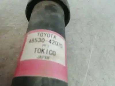 Автозапчастина б/у правий задній амортизатор для toyota rav 4 iii (_a3_) 2.2 d (ala35_) посилання на oem iam 4853042070  