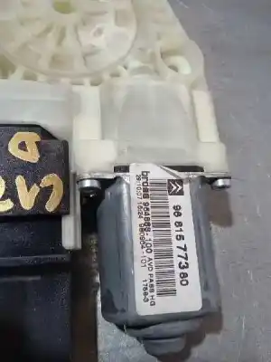 Автозапчасти б/у мотор стекла переднего правого за citroen c4 coupe collection ссылки oem iam 9681577380  