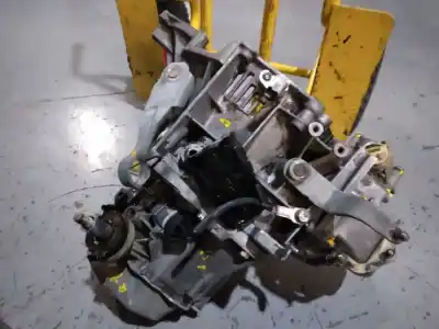 Second-hand car spare part gearbox for citroen berlingo 1.9 d multispace oem iam references 20tb65  