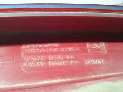 Second-hand car spare part interior left tailgate light for seat altea xl (5p5) reference oem iam references 5p8945093d  