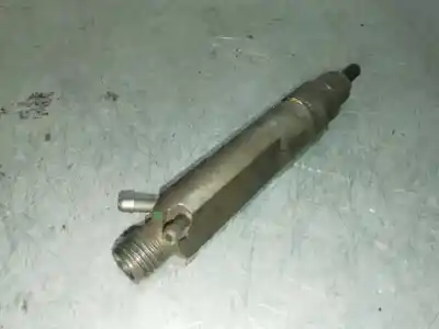 Pezzo di ricambio per auto di seconda mano iniettore per seat toledo ii (1m2) 1.9 tdi riferimenti oem iam 028130201t  