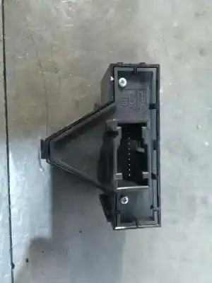 Peça sobressalente para automóvel em segunda mão interruptor 4 piscas - emergência por opel corsa d catch me referências oem iam 13189529  