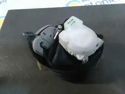 Second-hand car spare part rear left seat belt for toyota corolla verso (r1) 2.2 d-4d sport oem iam references 