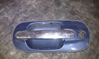 Tweedehands auto-onderdeel buitenste handgreep rechts voor voor hyundai trajet (fo) 2.0 crdi gls oem iam-referenties 