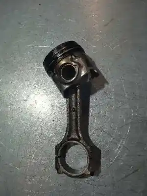 Pezzo di ricambio per auto di seconda mano pistone per kia cee´d edition 7 riferimenti oem iam   