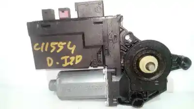 Pièce détachée automobile d'occasion Moteur Lève Vitre Avant Gauche pour PEUGEOT 307 BREAK / SW (S1) 1.6 HDi Références OEM IAM 0130821767  0130821767