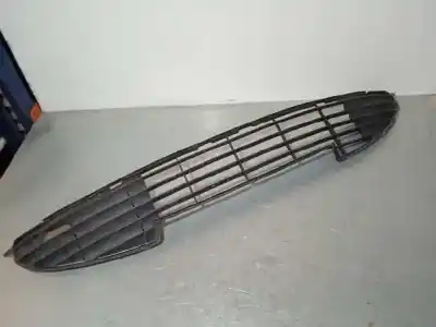 Pièce détachée automobile d'occasion Grille De Pare-chocs Central pour PEUGEOT 206 BERLINA XS Références OEM IAM 9630680777  