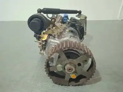 Pièce détachée automobile d'occasion pompe à injection pour peugeot 206 berlina xt références oem iam r8445b350b  
