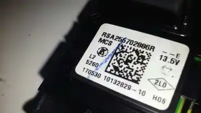 Автозапчастина б/у передні вікний вмикач для renault captur luxe посилання на oem iam   