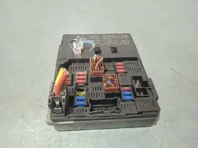 Second-hand car spare part fuse box unit for nissan note acenta oem iam references 241426300309  284b71hz2a