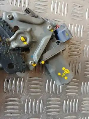 Second-hand car spare part driver left window regulator for nissan note acenta oem iam references 807311hb2a 807311hb2a 3036927a