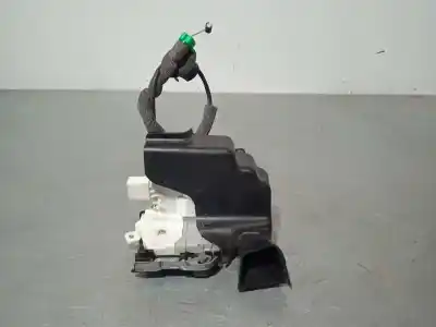 Second-hand car spare part left front door lock for audi a4 berlina (8w2) advanced edition oem iam references 