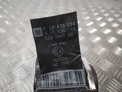 Peça sobressalente para automóvel em segunda mão cinto de segurança dianteiro direito por opel corsa d ´´111 years´´ referências oem iam 607707800h 628045100 5 ptas