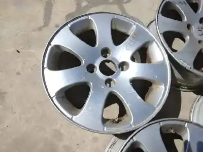 Pièce détachée automobile d'occasion jeu de jantes pour peugeot 307 (s1) xs références oem iam 6jx15 et27  