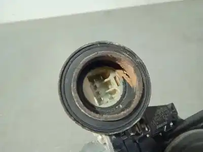 Автозапчастина б/у регулятор скла заднього правого для toyota rav 4 iii (_a3_) 2.2 d (ala35_) посилання на oem iam 8572035140 2521002340 