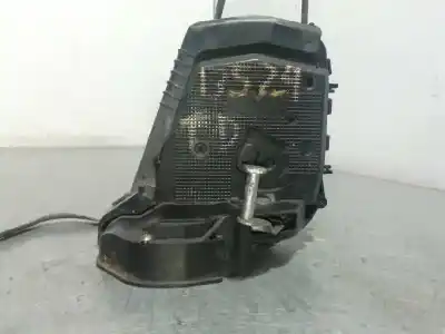 Автозапчастина б/у замок заднього правого дверя для toyota yaris (ksp9/scp9/nlp9) básico посилання на oem iam 