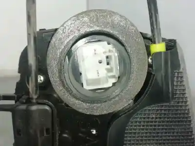 Автозапчастина б/у замок заднього правого дверя для toyota yaris (ksp9/scp9/nlp9) básico посилання на oem iam   año 2006