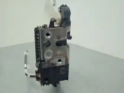Pezzo di ricambio per auto di seconda mano serratura porta anteriore sinistra per peugeot 208 active riferimenti oem iam 9812500880