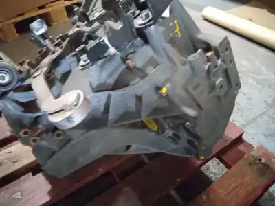 Second-hand car spare part gearbox for toyota auris edition oem iam references   