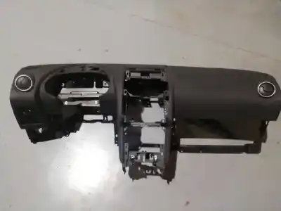 Pièce détachée automobile d'occasion Tableau De Bord pour NISSAN QASHQAI (J10) Acenta Références OEM IAM 68200JD900  