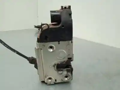 Second-hand car spare part left front door lock for citroen c3 1.4 oem iam references 9646982980