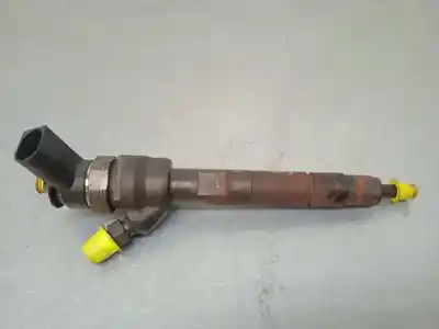 Second-hand car spare part injector for bmw serie 1 berlina (e81/e87) 116d oem iam references 7798446