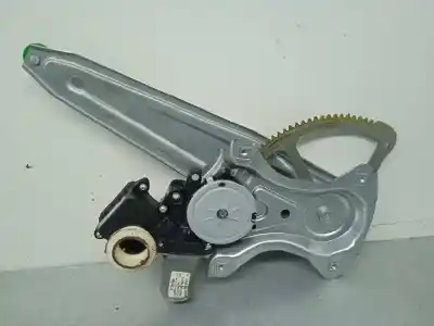 Peça sobressalente para automóvel em segunda mão elevador de vidros traseiro direito por toyota auris hybrid active referências oem iam 8572002440