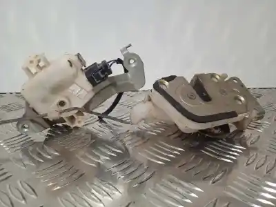 Автозапчастина б/у замок дверей заднього лівого для mitsubishi l 200 (k6/7) 2.5 td cat посилання на oem iam   