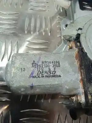 Автозапчастина б/у регулятор переднього правого скла для mitsubishi l 200 (k6/7) 2.5 td cat посилання на oem iam mr144596 mr144596 ae2621003150