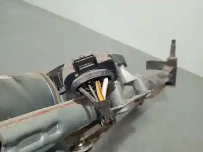 Second-hand car spare part front windshield wiper motor for opel corsa e expression oem iam references 13432685 1270814 13182340