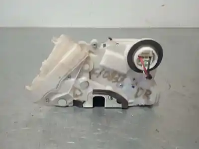 Peça sobressalente para automóvel em segunda mão fechadura da porta dianteira direita por toyota prius (nhw30) plug-in hybrid advance referências oem iam 