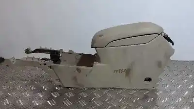 Second-hand car spare part center armrest for subaru legacy kombi/outback b14 outback limited oem iam references 92174aj000