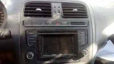 Gebrauchtes Autoersatzteil audiosystem / radio-cd zum volkswagen polo (6c1) edition bluemotion oem-iam-referenzen 6c0035869b