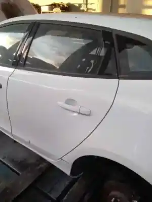 Peça sobressalente para automóvel em segunda mão porta do automóvel traseira esquerda por volvo v40 (2012->) 2.0 inscription [2.0 ltr. - 140 kw diesel cat] referências oem iam 32321999  